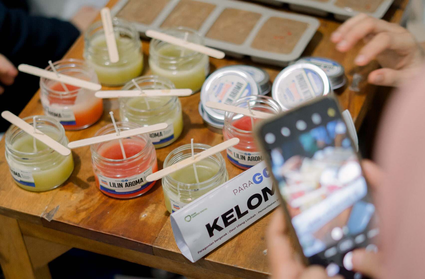 Haril produk pemanfaatan Limbah Minyak Jelantah dalam kegiatan Paragonian Bergerak - Daur Ulang Jelantah